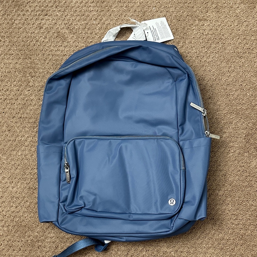 Lululemon NWT everywhere backpack blue sliver hardware